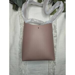 Samara Medium Shoulder Bag in Peony